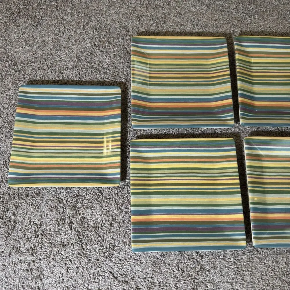 Tabletops Gallery Aurora Square Salad Plates 8.25